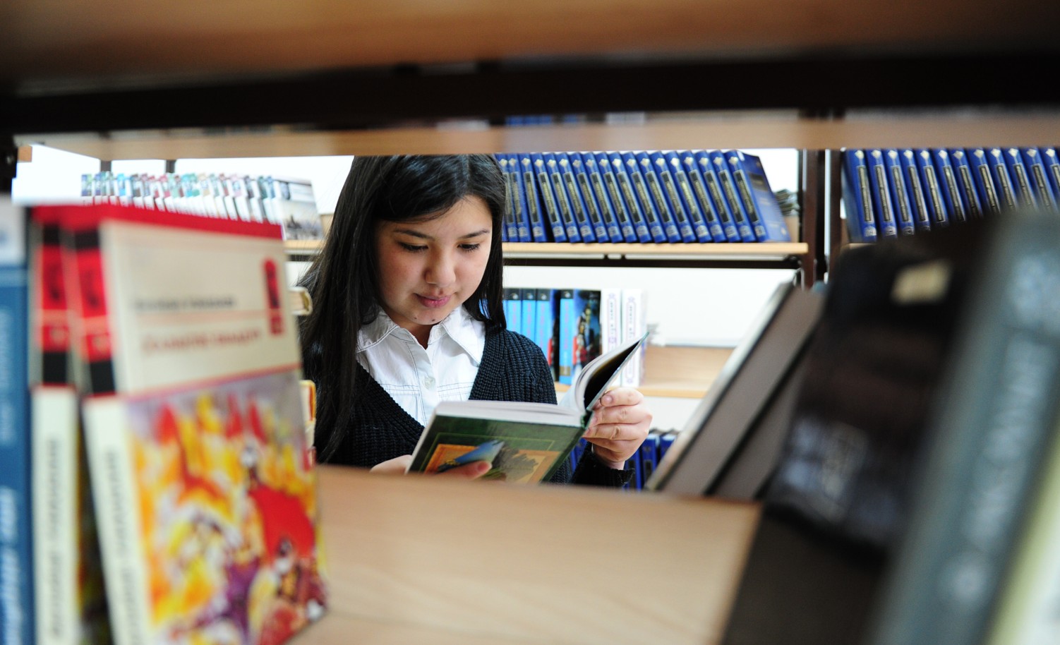 Bizge Batys álemin zertteý ortalyǵy kerek