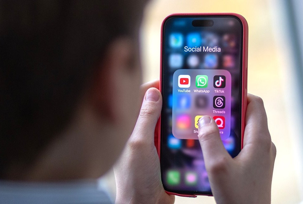 Aýstralııada balalarǵa áleýmettik jelini paıdalanýǵa tyıym salyndy