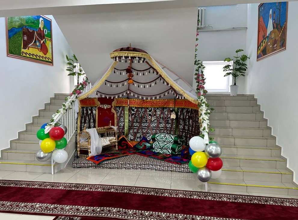 «Januıa» otbasylarǵa qoldaý kórsetedi