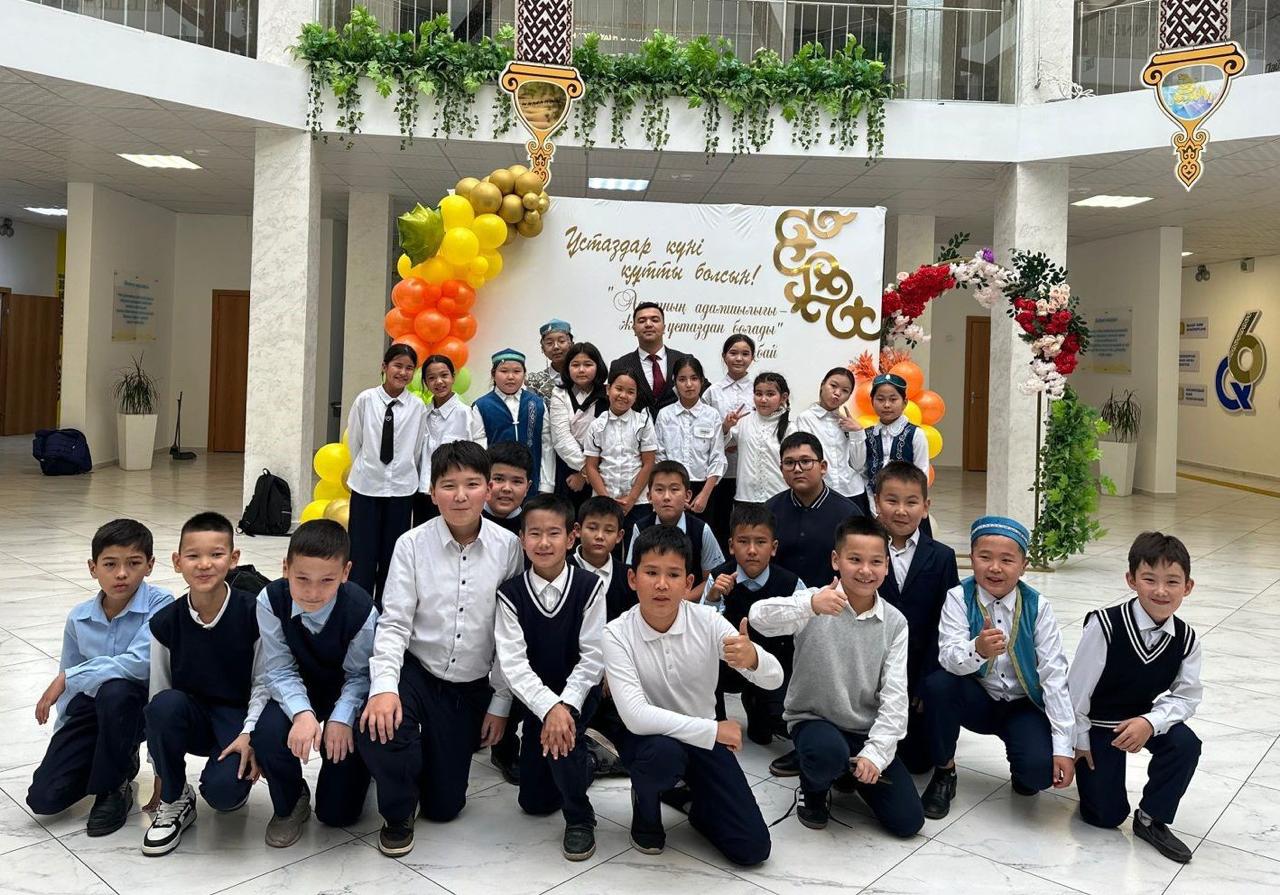 Máshekeń túsine kirgen muǵalim