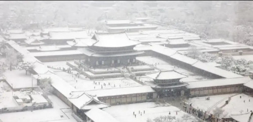 Seýlde sońǵy 100 jyldaǵy eń qalyń qar jaýdy