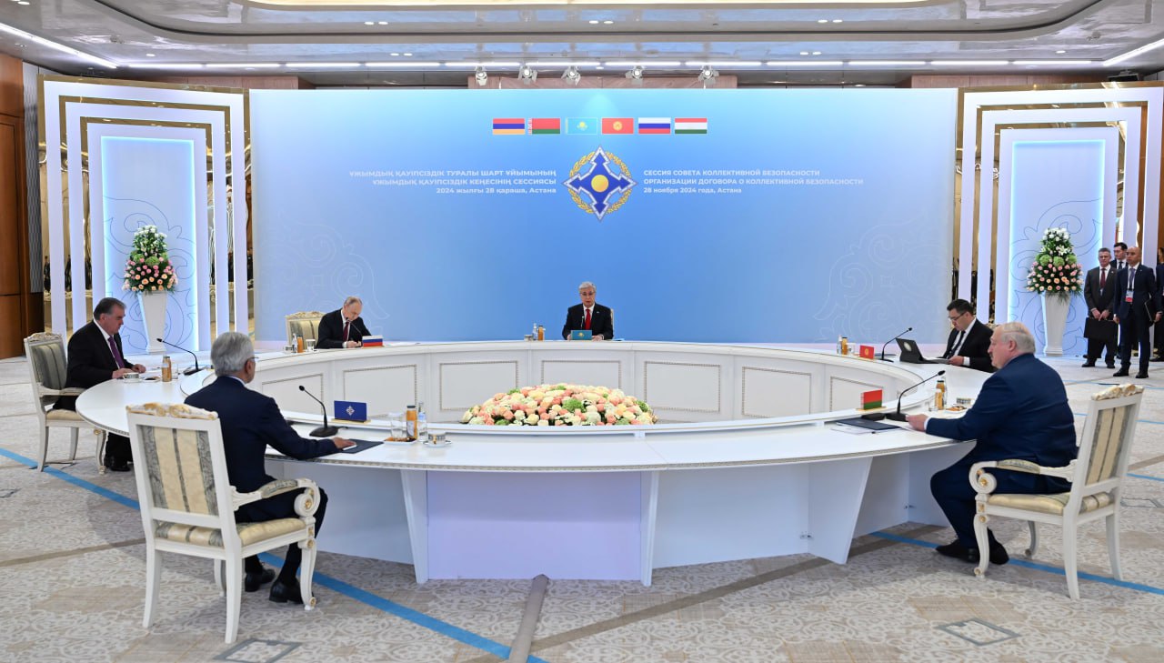 Prezıdent Ujymdyq qaýipsizdik keńesiniń shaǵyn quramdaǵy sessııasyna qatysty