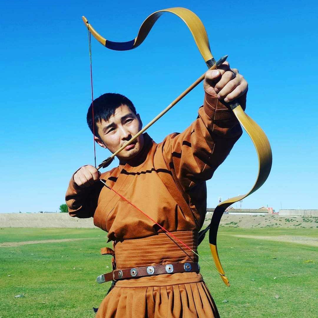 «Kóshpeliler mádenıetiniń ustyny – jaýyngerlik óneri»