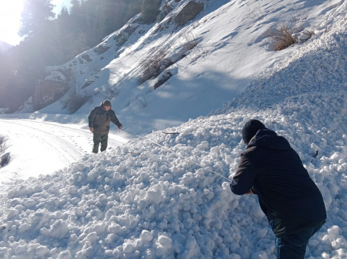 Almaty men ShQO taýlarynda qar kóshkini júrýi múmkin