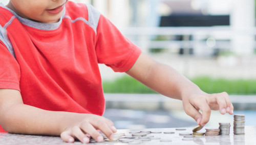 «Ulttyq qor – balalarǵa»: Ár balaǵa 130 dollar aýdarylýy múmkin