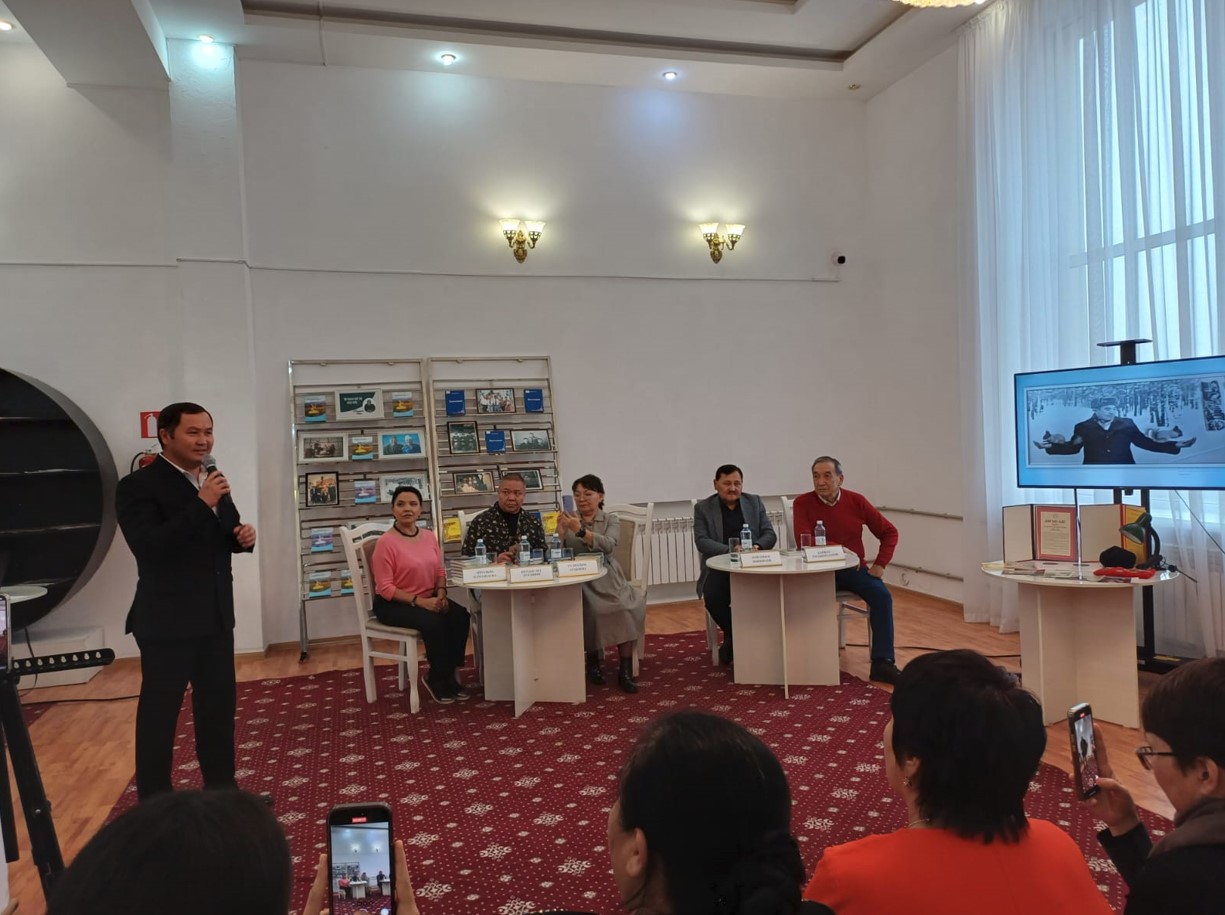 Qalamger shyǵarmashylyǵy keńinen nasıhattaldy