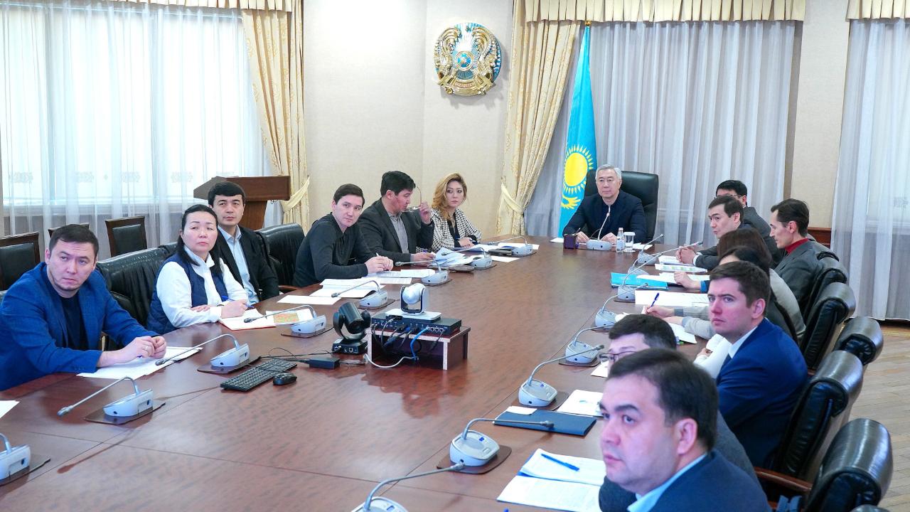 Azyq-túlik ınflıasııasyn tejeý úshin aımaqtarda kókónis qorlary paıdalanyla bastady