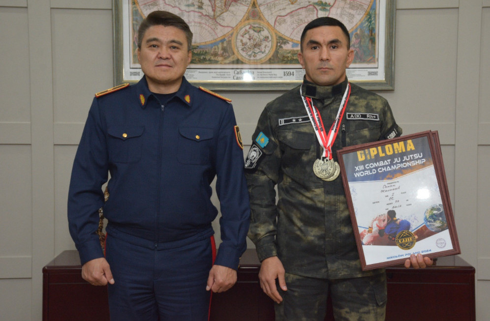 Komandırdiń jeńisi – kópke úlgi