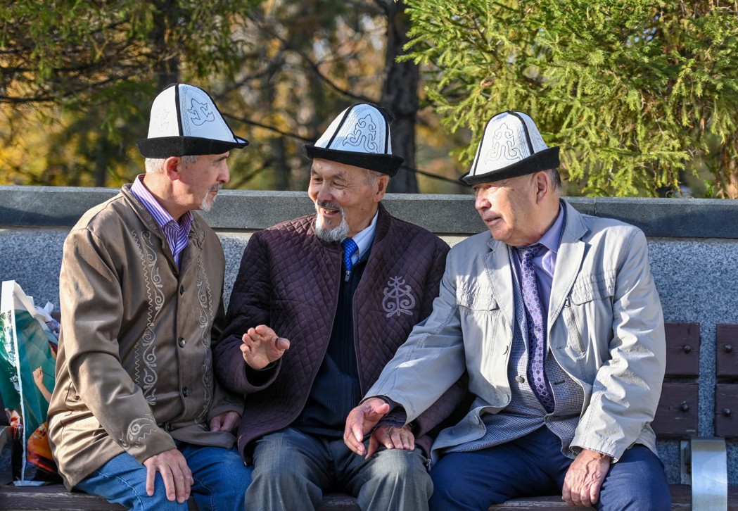 Zeınetkerdiń quqyn shektemeıik...