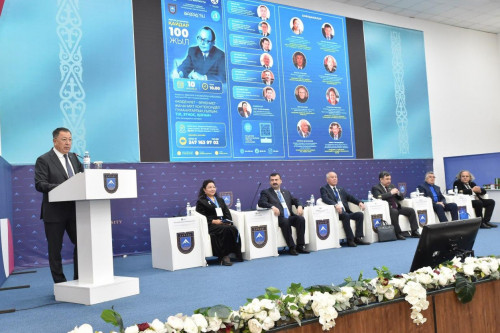 Akademık Ábdýálı Qaıdardyń týǵanyna 100 jyl tolýyna oraı halyqaralyq konferensııa ótti