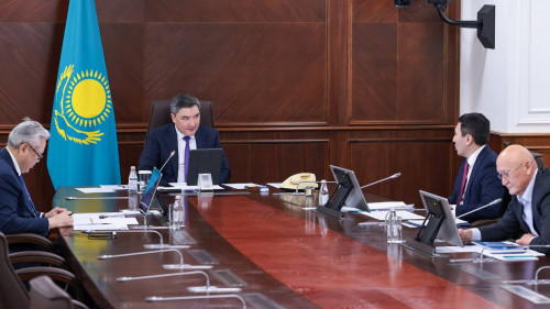 Oljas Bektenov «Samuryq-Qazyna» qory dırektorlar keńesiniń otyrysyn ótkizdi