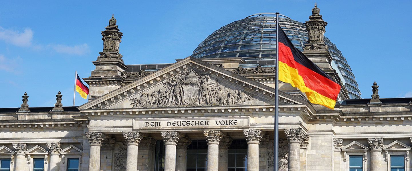 Býndestag Germanııa úkimetine senimsizdik bildirdi