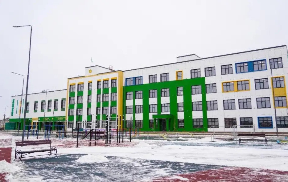 Elordada 24 jaıly mektep salynady