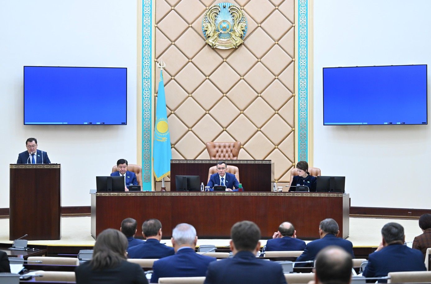 Esirtki saýdasyna qarsy zań maquldandy