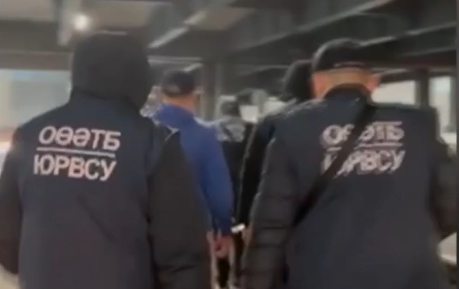 Izdeýde júrgen alaıaq Dýbaıdan Qazaqstanǵa jetkizildi