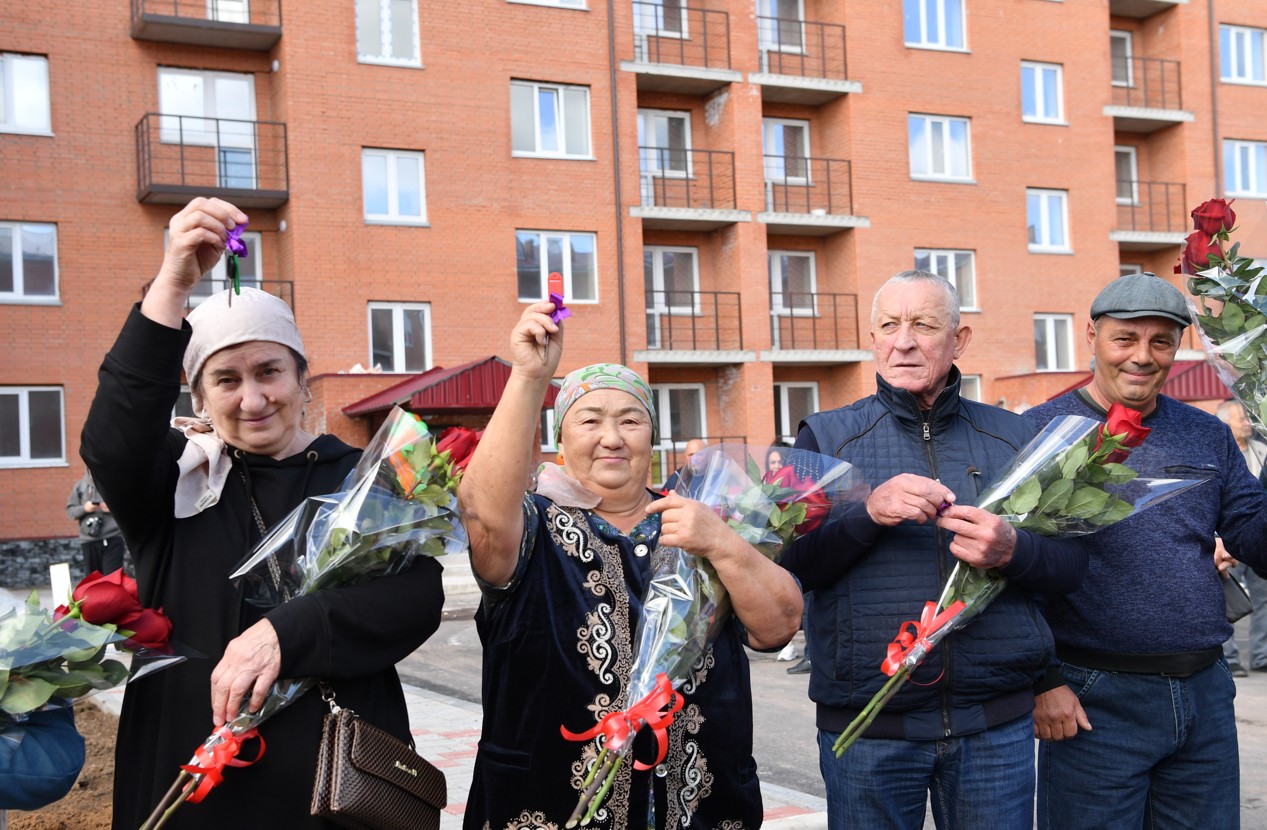 Tasqyndy kóp bolyp eńserdik