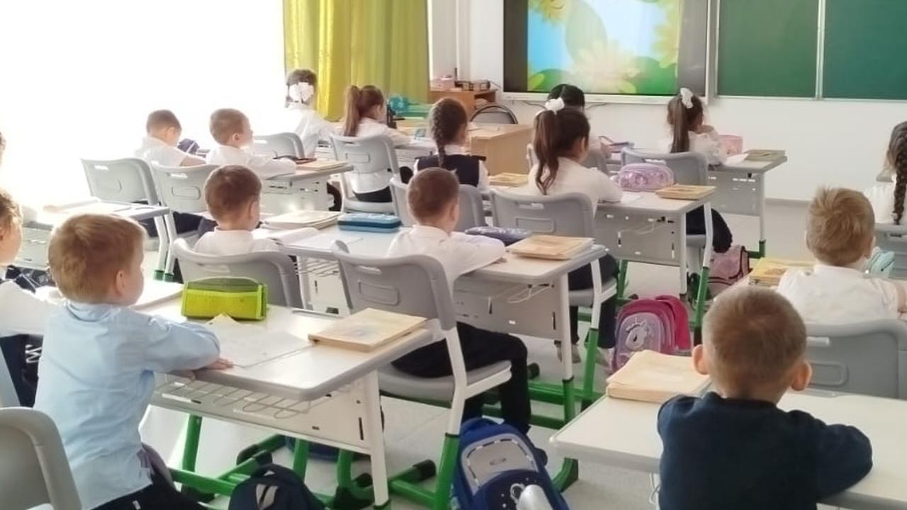 Bıyl aýyl mektepteriniń biri zamanaýı fızıka zerthanasymen jabdyqtaldy