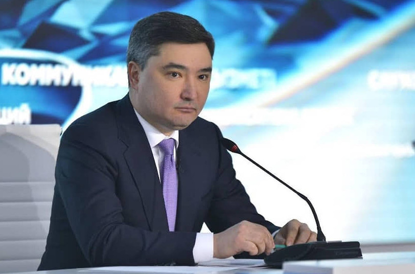 Premer-mınıstr esirtkige qarsy kúresti kúsheıtýdi tapsyrdy