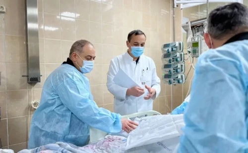 Aqtaýdaǵy ushaq apatynan aman qalǵan jolaýshylar elderine jetkizildi - mınıstrlik