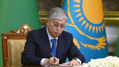 Prezıdent Qazaqstannyń 6 memlekettegi elshisin taǵaıyndady