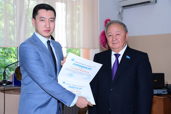 Jaqsy adamnyń óshpes ónegesi