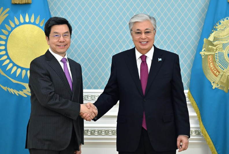 Prezıdent belgili kásipker Lı Kaı-Fýdy qabyldady