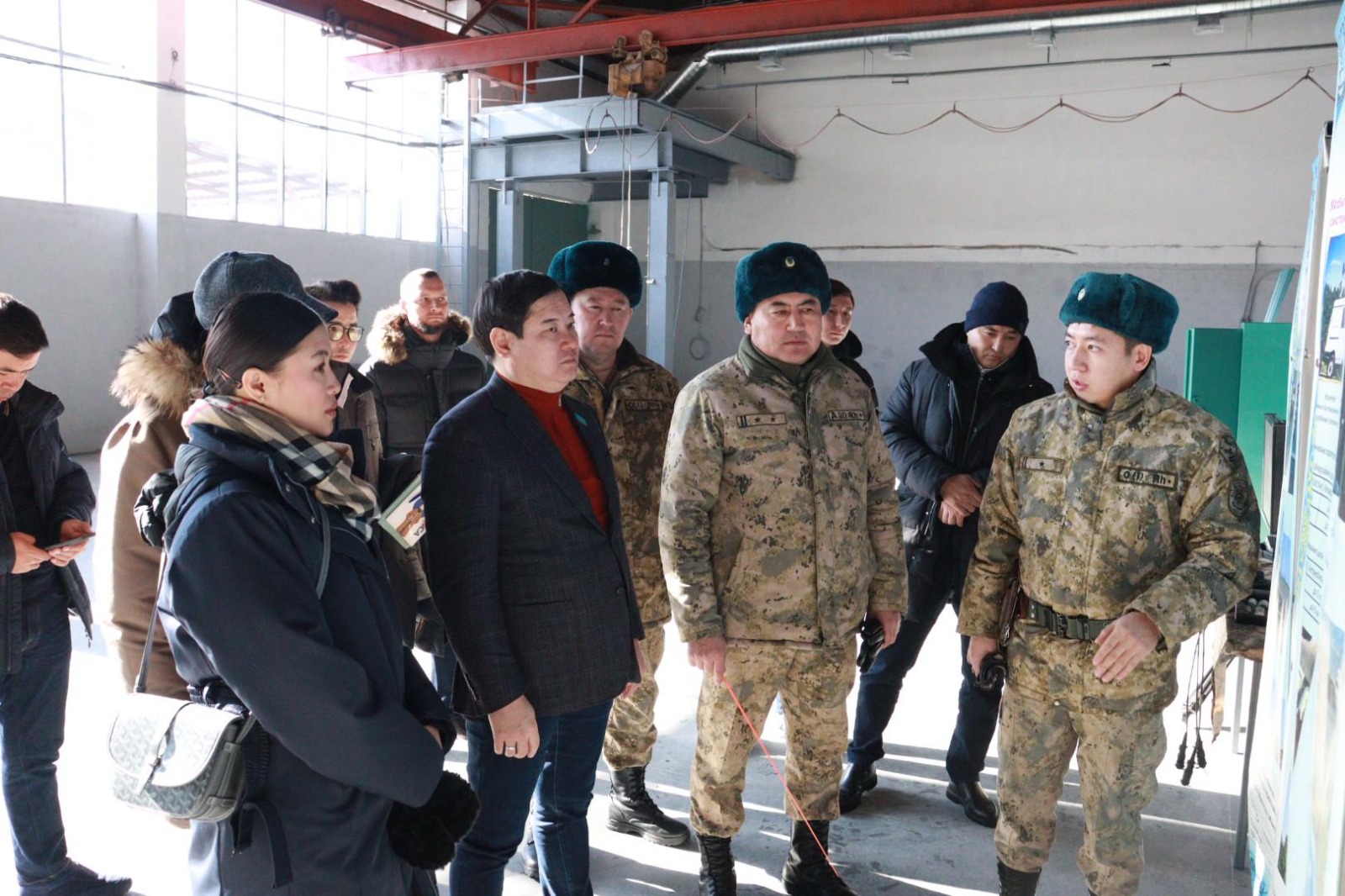 Memleket shekaradaǵy qaýipsizdikti qamtamasyz etýge tıis - depýtat