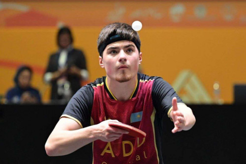 Tennısshi Alan Qurmanǵalıev halyqaralyq týrnırde baq synaıdy