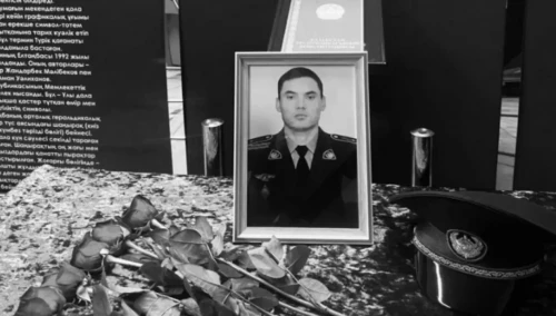 Prezıdent qyzmet babynda qaıtys bolǵan marqum polıseıdi marapattady