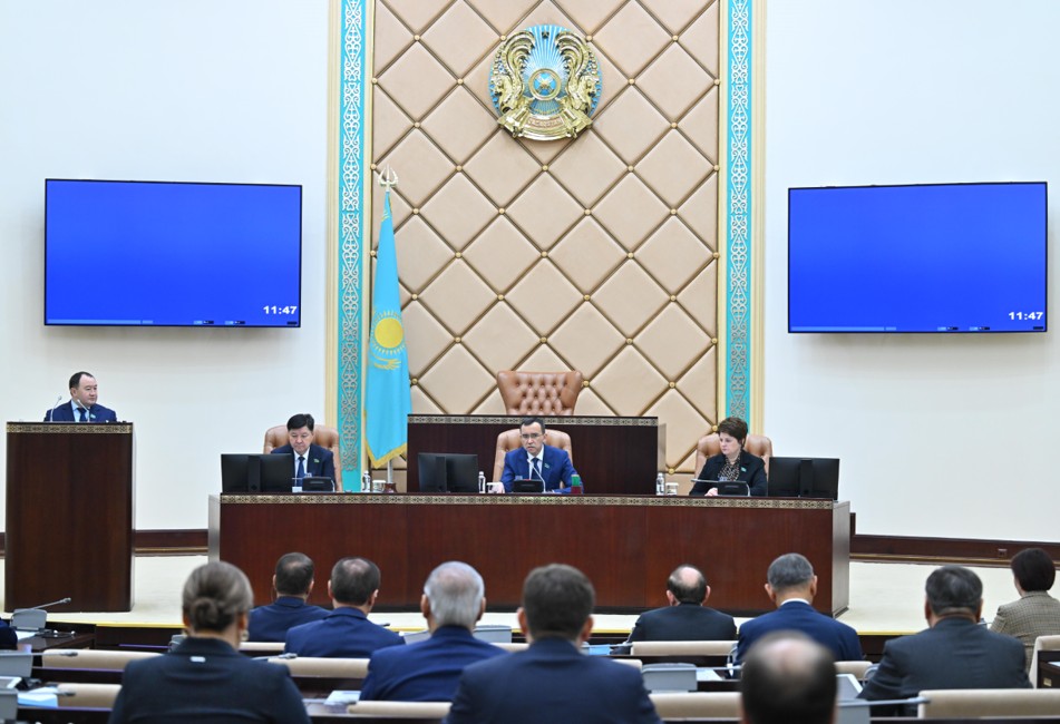 Tolyqqandy ınklıýzıvti orta qalyptastyrý qajet