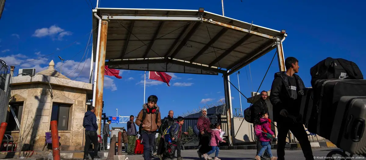 Sırııalyq bosqyndar eline oralyp jatyr - BUU