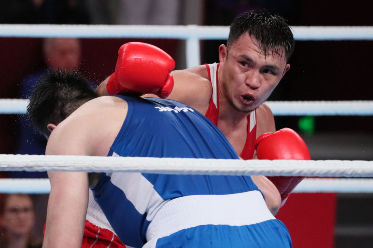 Qamshybek sportpen qosh aıtysty