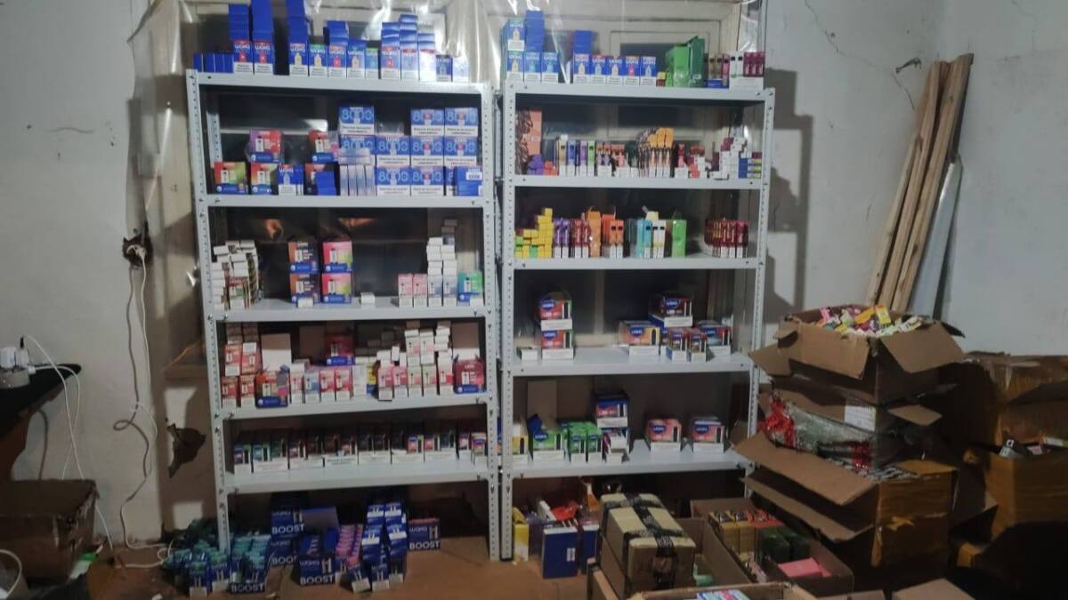 Qostanaı qalasynda 8,5 myń veıp tárkilendi