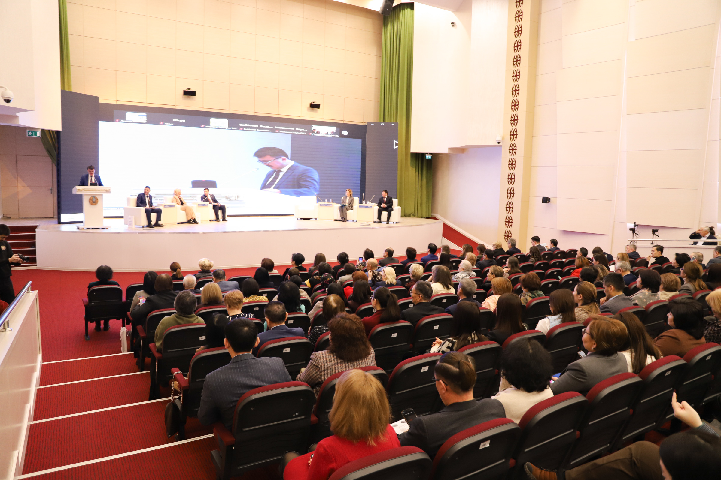 Birlik pen yntymaqtastyq saıasatyna arnalǵan konferensııa ótti