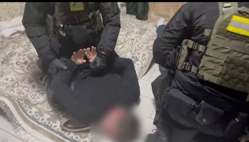 Stepnogorsk turǵyndaryn bopsalap kelgen kúdiktiler ustaldy