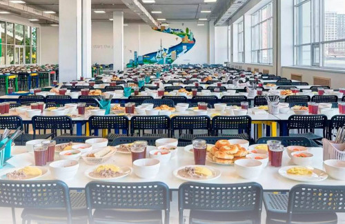 Jekemenshik mektep oqýshylaryn tegin tamaqtandyrýǵa 12 mlrd teńge bólindi