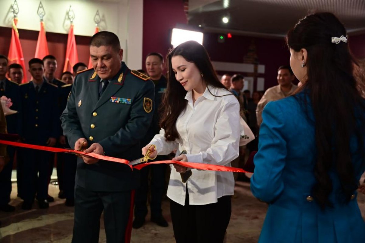 Astanada Jeńistiń 80 jyldyǵyna oraı kórme ashyldy