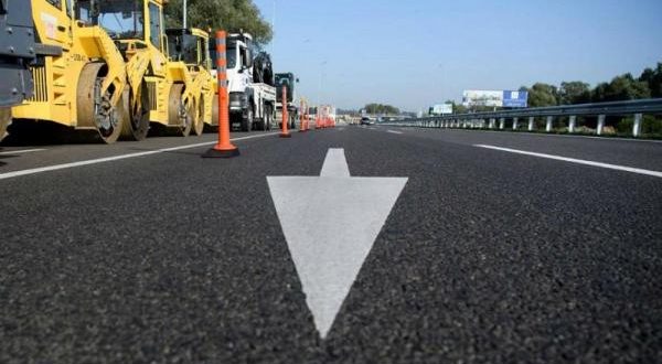 Bıyl Qazaqstanda 4,7 myń shaqyrym jol salynady