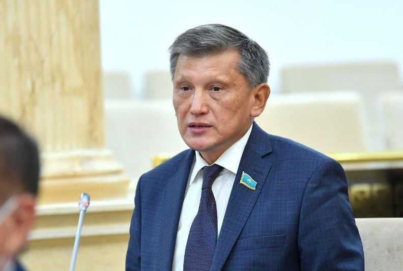 Belbeýdi býýǵa bel kerek, sheshimdi qabyldaýǵa er kerek - Nurtóre Júsip