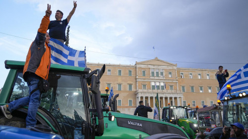 Grekııada sharýalar sherýge shyqty