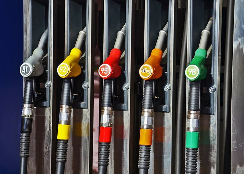 Qazaqstanda benzın men dızel otynyn eksporttaýǵa tyıym salyndy