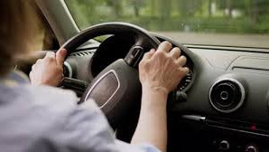 Atyraýda mas kúıde kólik júrgizgen 12 júrgizýshi 20 kúnge qamaldy