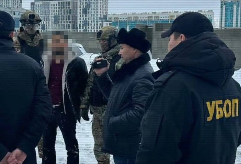 Bank tonaǵan qylmystyq top ustaldy (vıdeo)