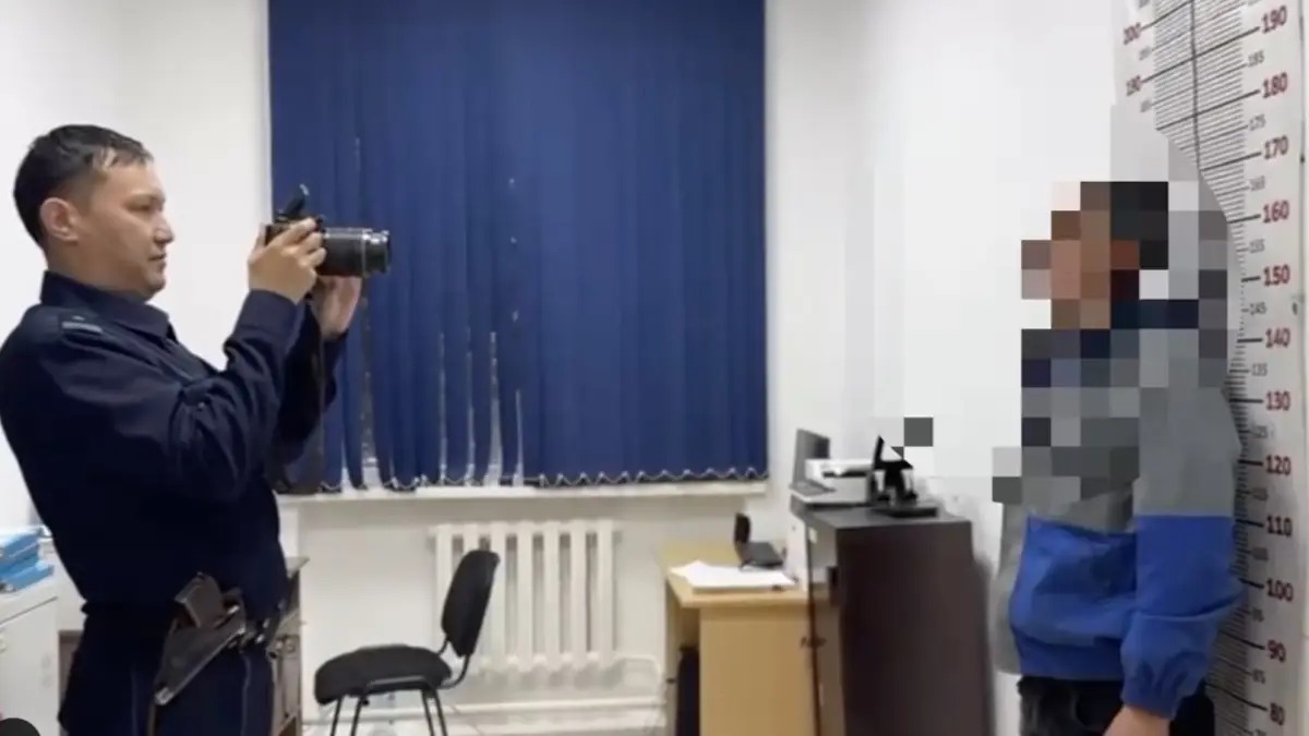 Mas kúıinde kólik júrgizgen azamat ekinshi ret ustaldy