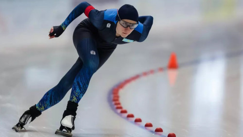 Konkımen júgirýshi Alına Daýranova álem kýbogin jeńip aldy