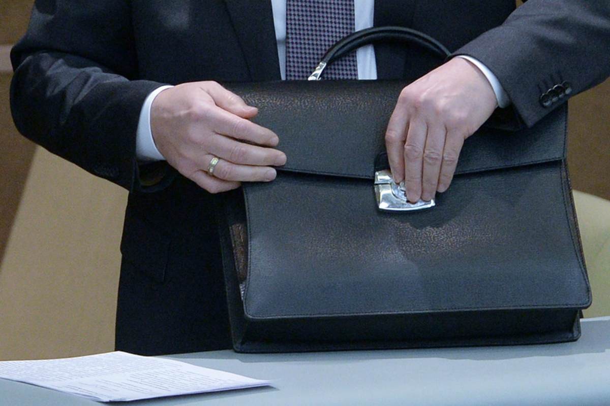 Saılanǵan ákim qyzmetine saı ma?