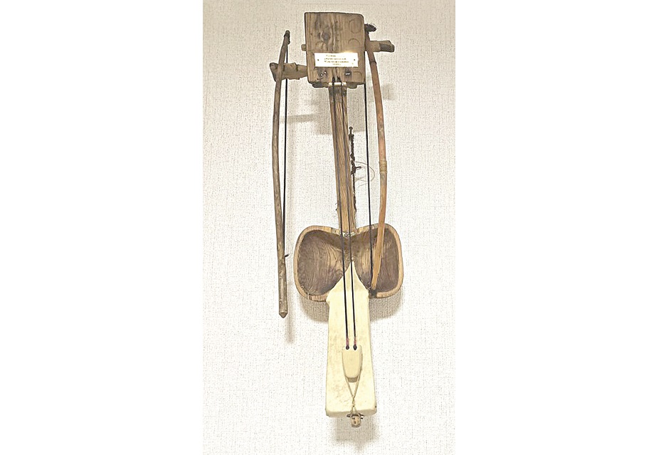 Toıǵan baqsynyń qobyzy