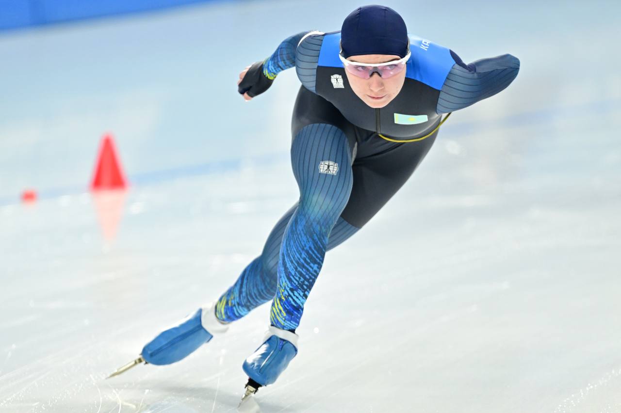 Qazaqstannyń konkıshi qyzdary júgirýden qola medal enshiledi