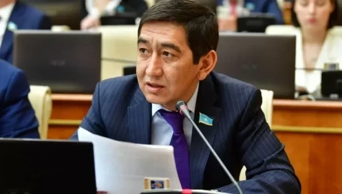 Memlekettiń basty baılyǵy bank emes, «halyq»  - Rınat Zaıytov