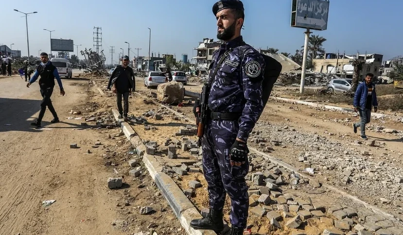 Izraıl Gazadaǵy áskerin áketti